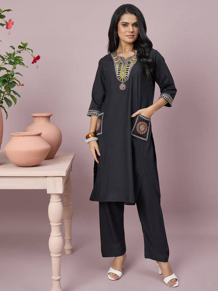 Women’s Black Embroidered Straight Kurta with Matching Pants | Ethnic Wear Co-Ord Set