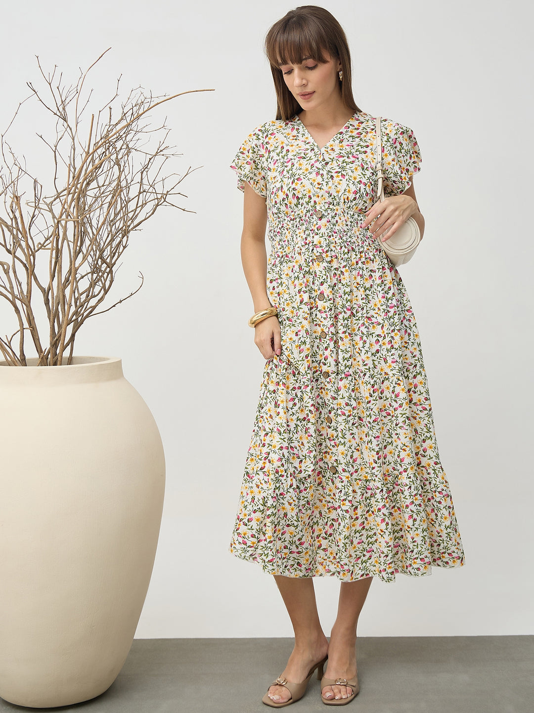 Women’s White Floral Smocked Waist Flutter Sleeve Midi Dress