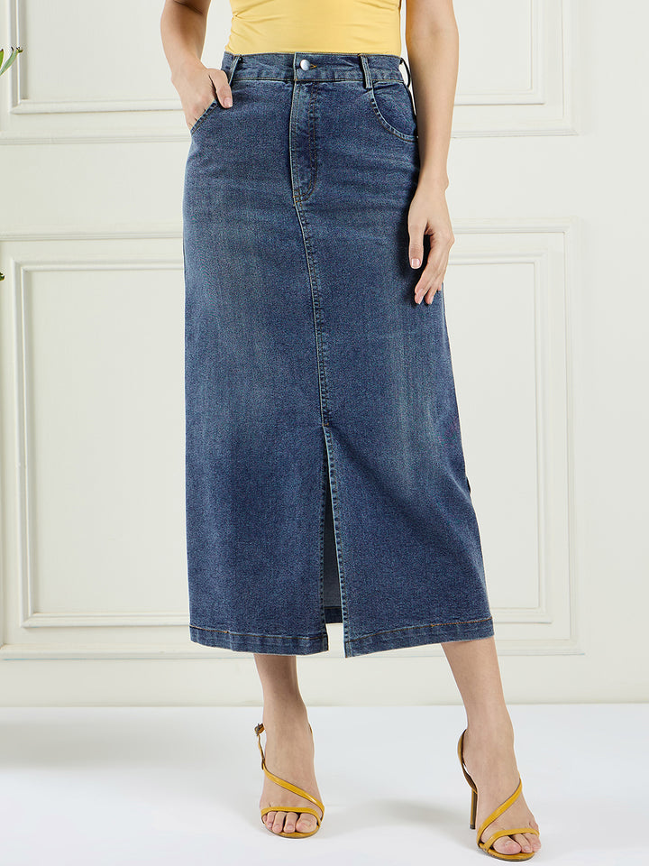 Women solid A- line denim skirt with front rise