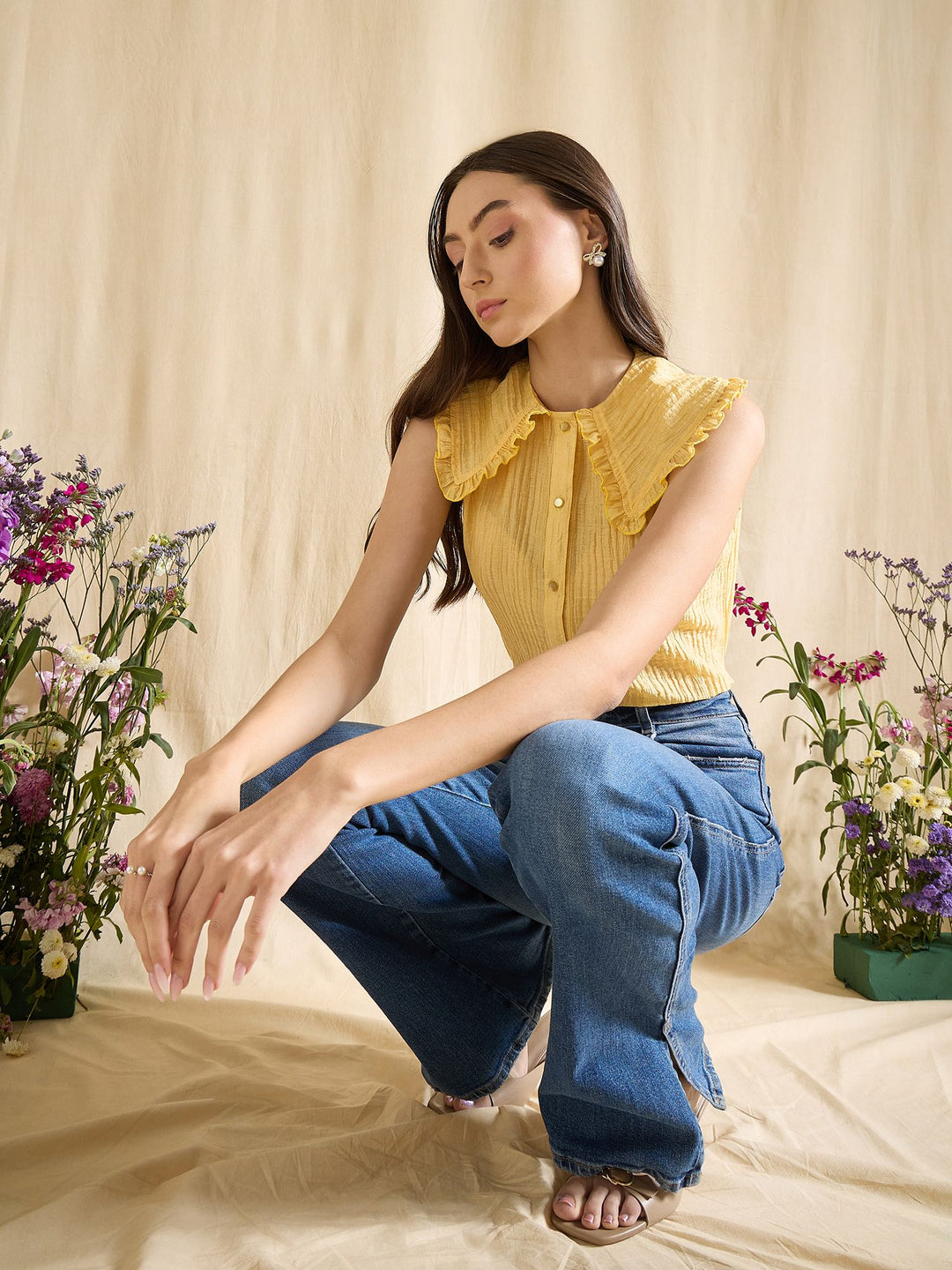 Peter Pan Collared Button-Down Vest Top
