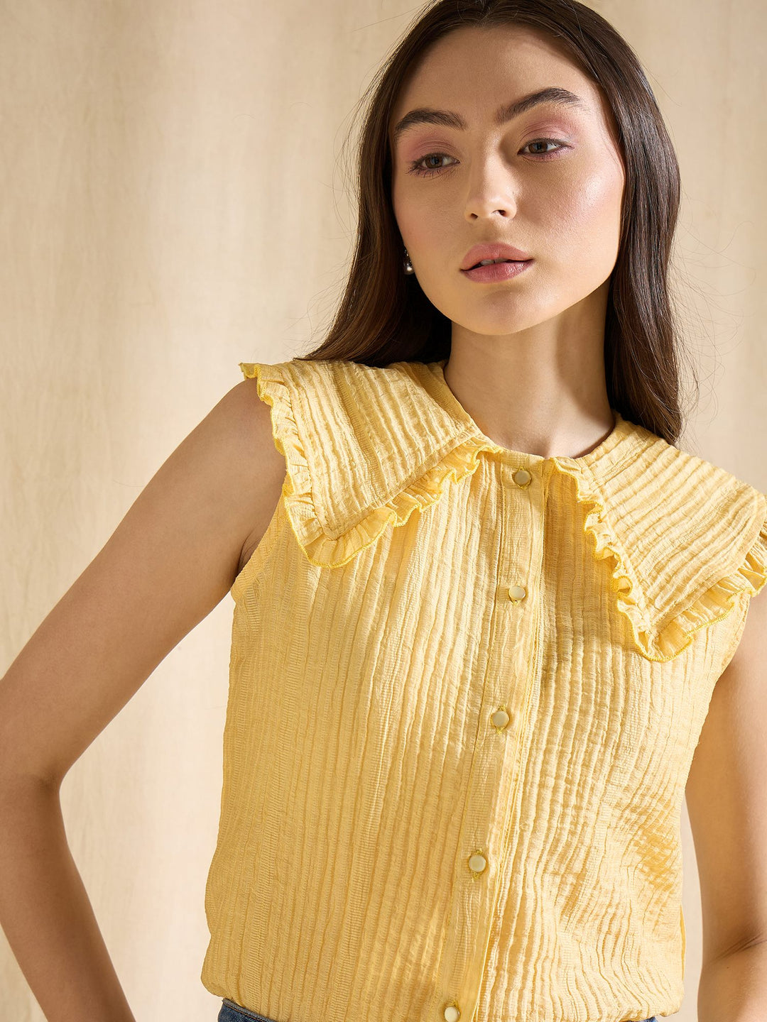 Peter Pan Collared Button-Down Vest Top