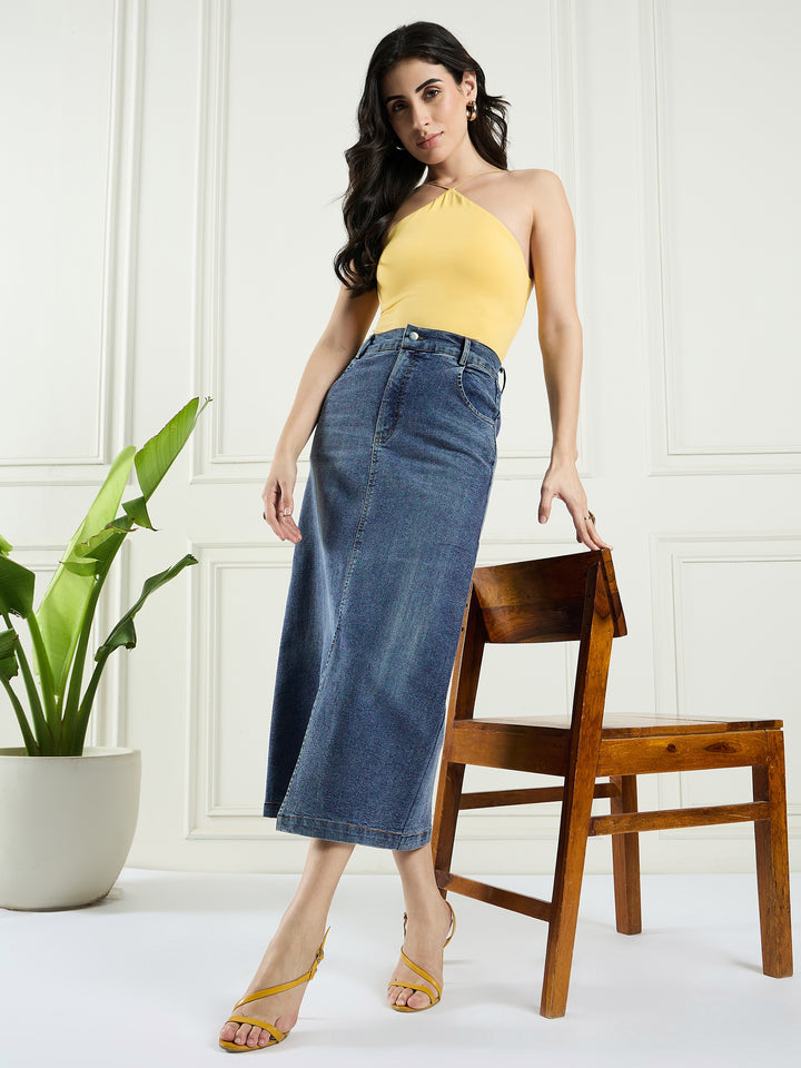 Women solid A- line denim skirt with front rise